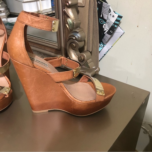 Steve Madden Women's Brown  Platform Wedge Size 7.5M - Picture 4 of 11